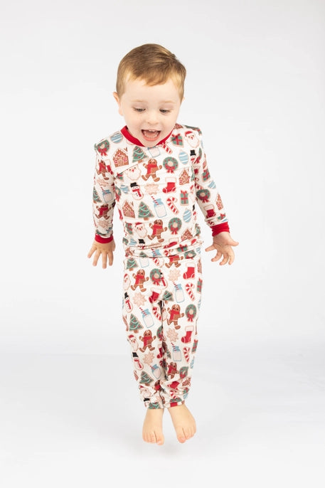 Big Kids Milk and Cookies Holiday Pajamas 2-Piece Set Emerson & Friends