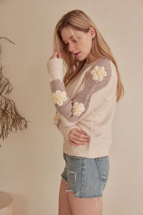 Fuzzy Floral Sleeve Detail Sweater Mello