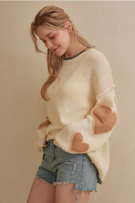 Round Neck Heart Patched Loose Fit Sweater Mello