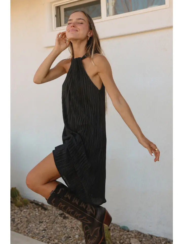 Nova Pleated Dress Black If She Loves