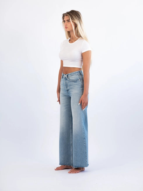 The Beach-To-Bar Wide Leg Authentic Denim Pant Jemina Denim