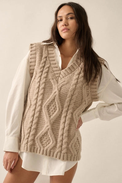 Solid V-Neck Cable-Knit Sweater Vest Promesa USA